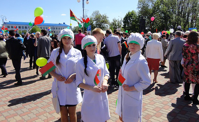 Торжественное шествие День Победы фото 3