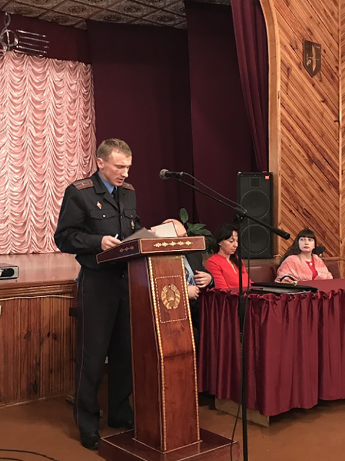 Круглый стол Права и обязанности молодёжи в Республике Беларусь. Ответственность за правонарушения фото 4