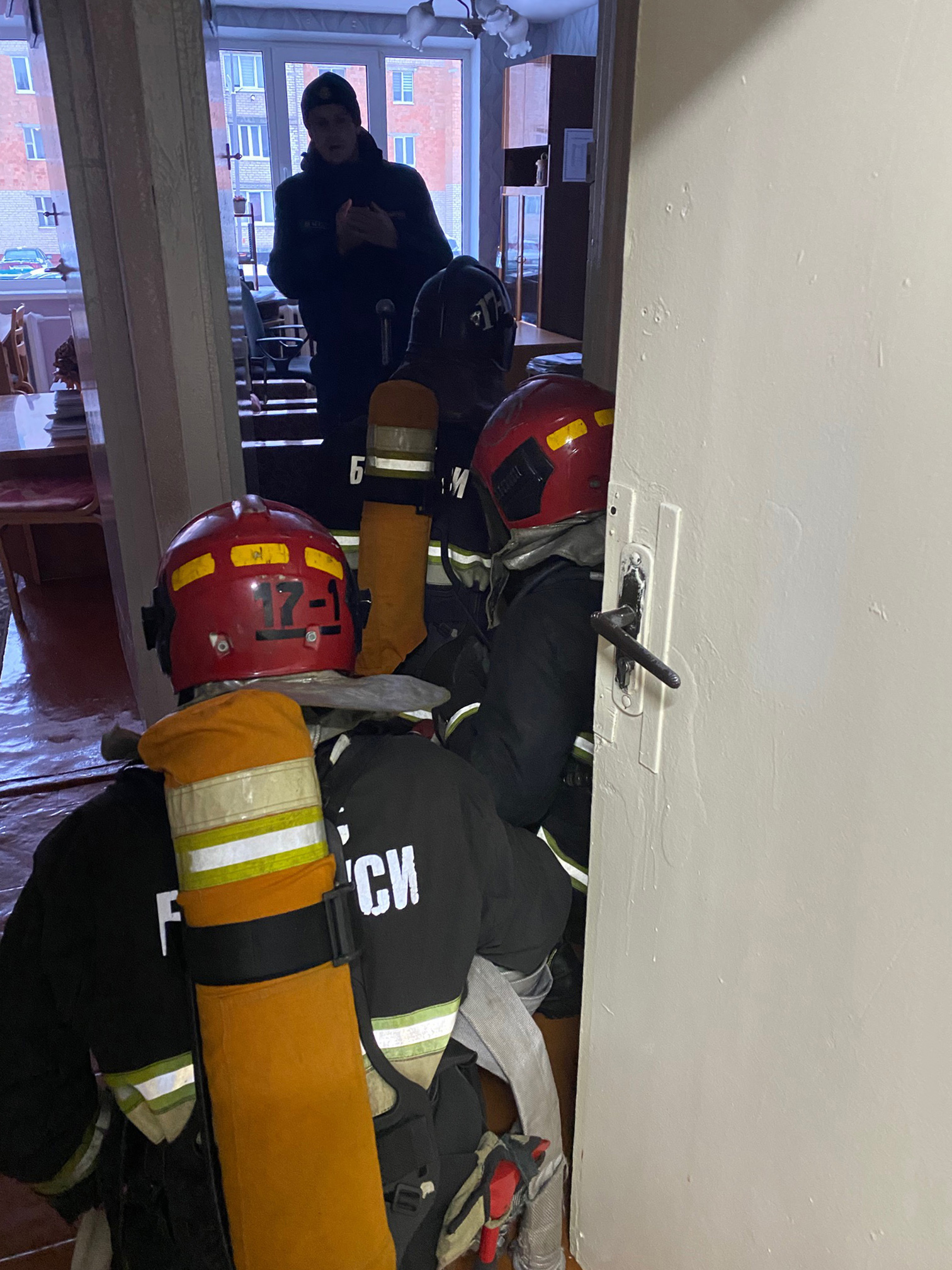 Учебная тренировка по пожаротушению и эвакуации фото 8