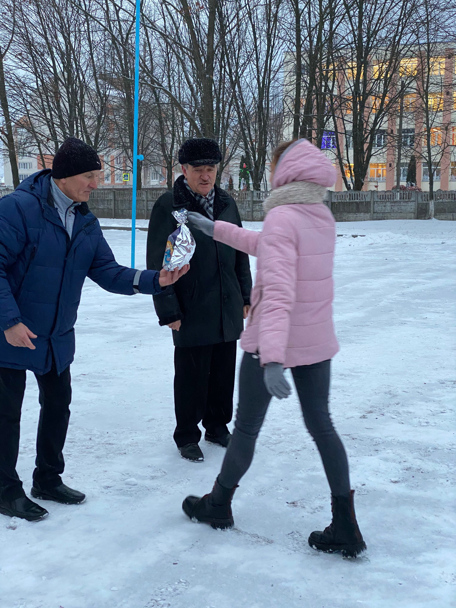 Торжественная линейка, посвящённая окончанию 1‑го учебного полугодия фото 6