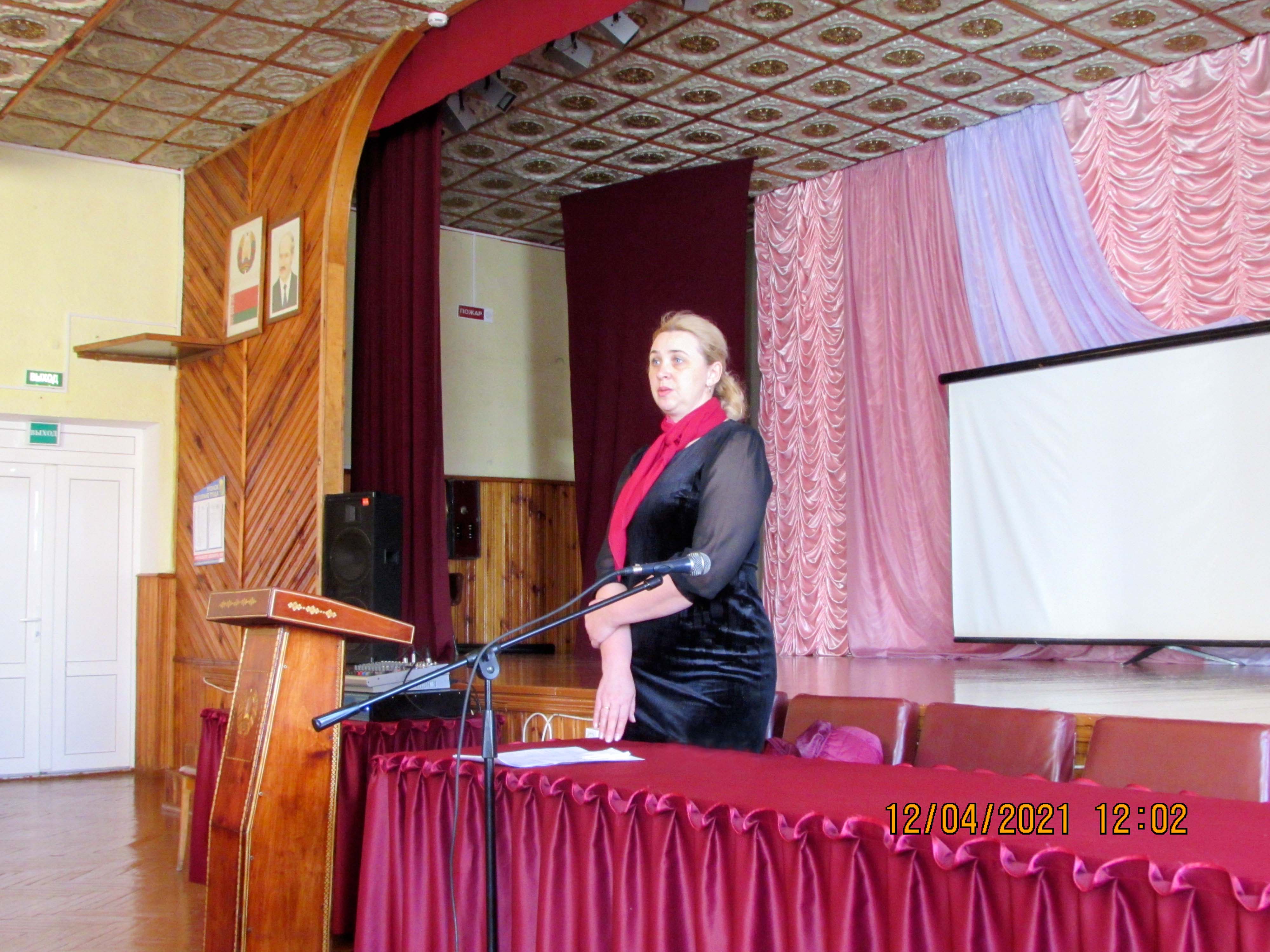 Выступление заместителя начальника отдела рынка труда и содействия занятости УТЗ СЗ Столинского районного исполнительного комитета фото 2