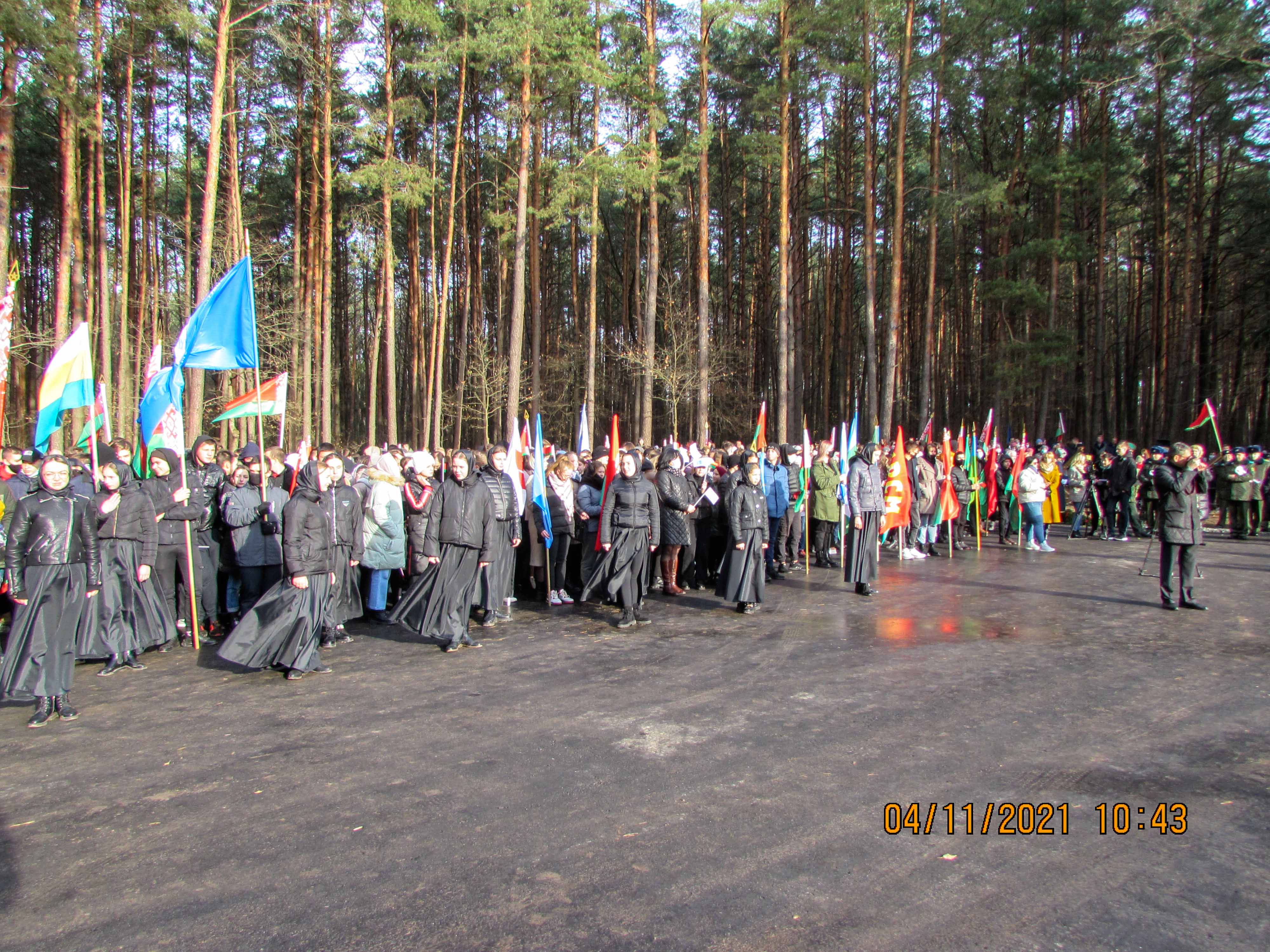 Открытие реконструированного захоронения мирных жителей фото 1