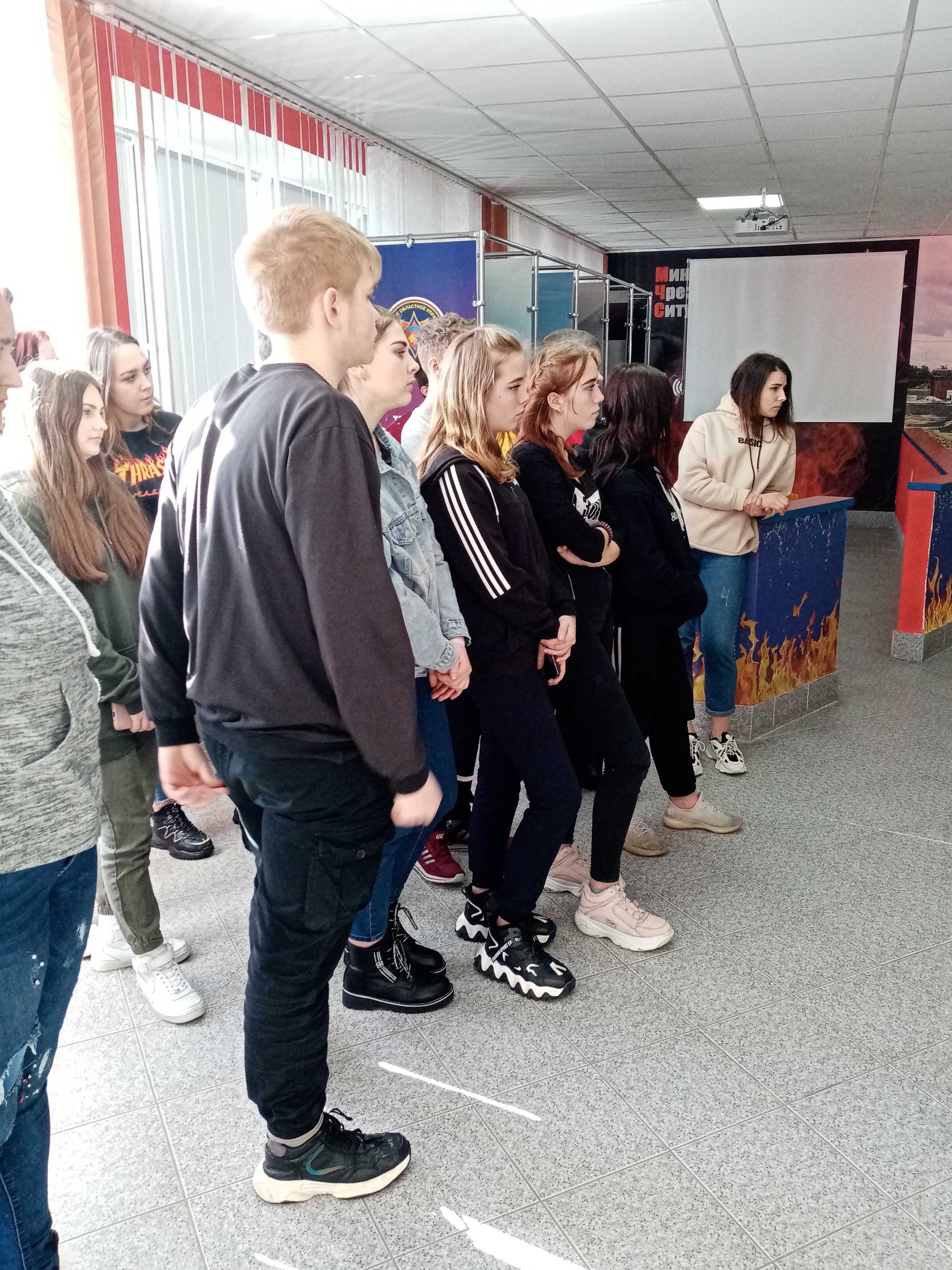 Посещение Центра безопасности Столинского РОЧС фото 2