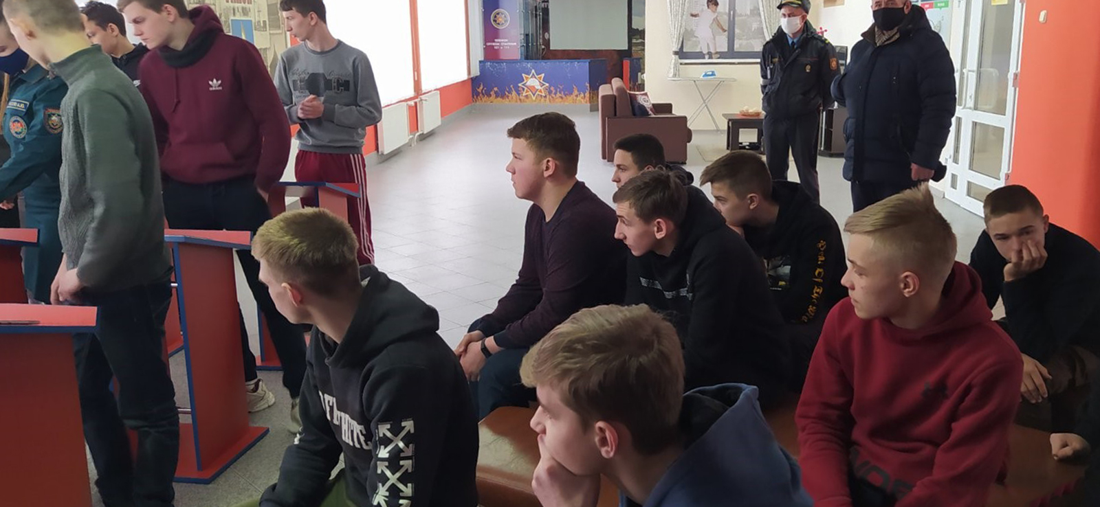 Посещение Центра безопасности Столинского РОЧС фото 1