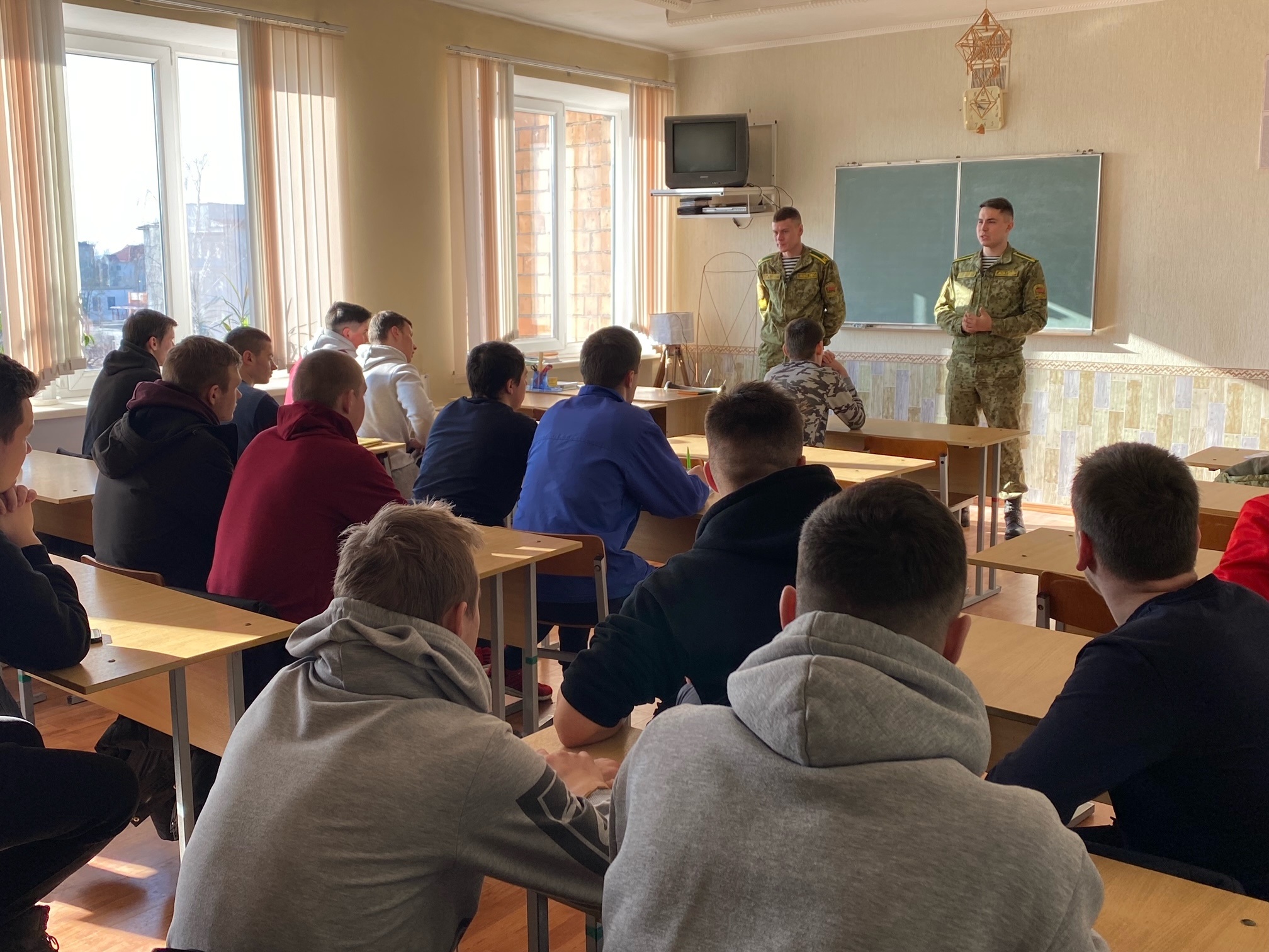 Профориентация учащихся выпускных групп фото 3