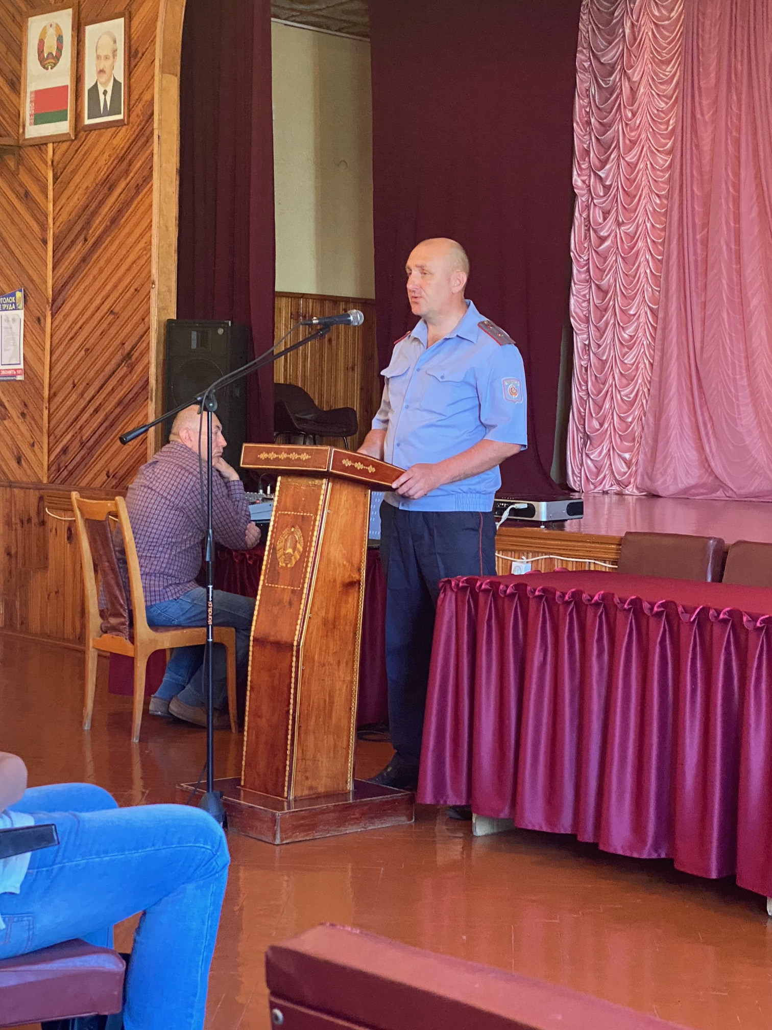 Круглый стол с участием представителей КДН, РОВД, ГАИ фото 2