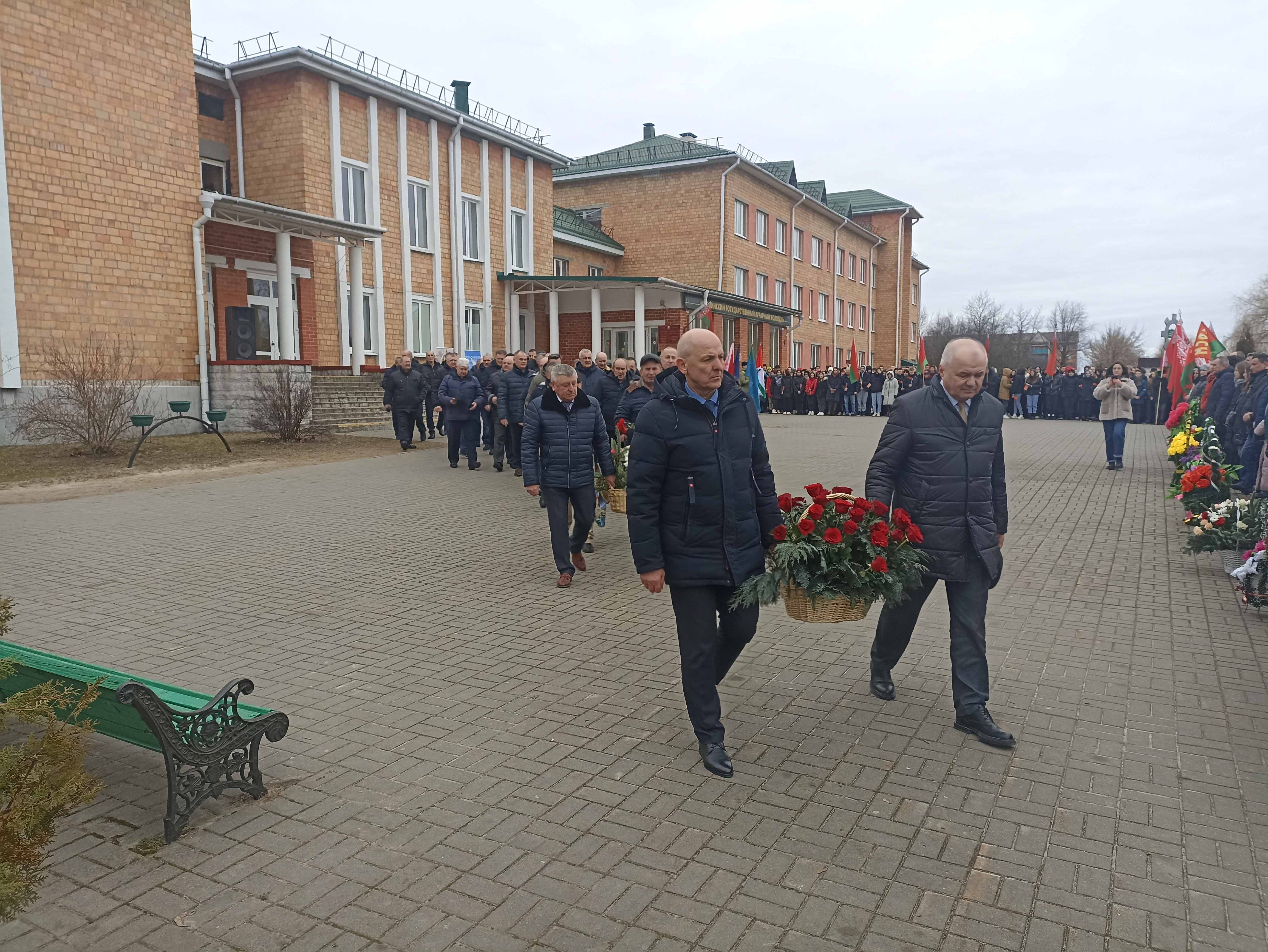 Митинг, посвящённый годовщине вывода войск из Республики Афганистан фото 13