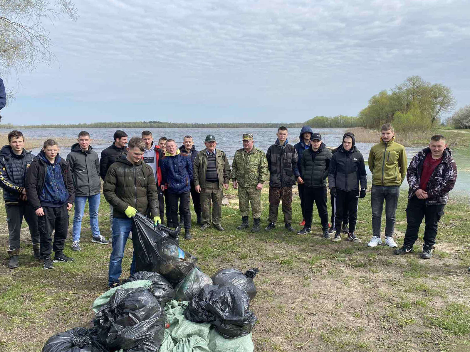 Акция Чистый водоём фото 1