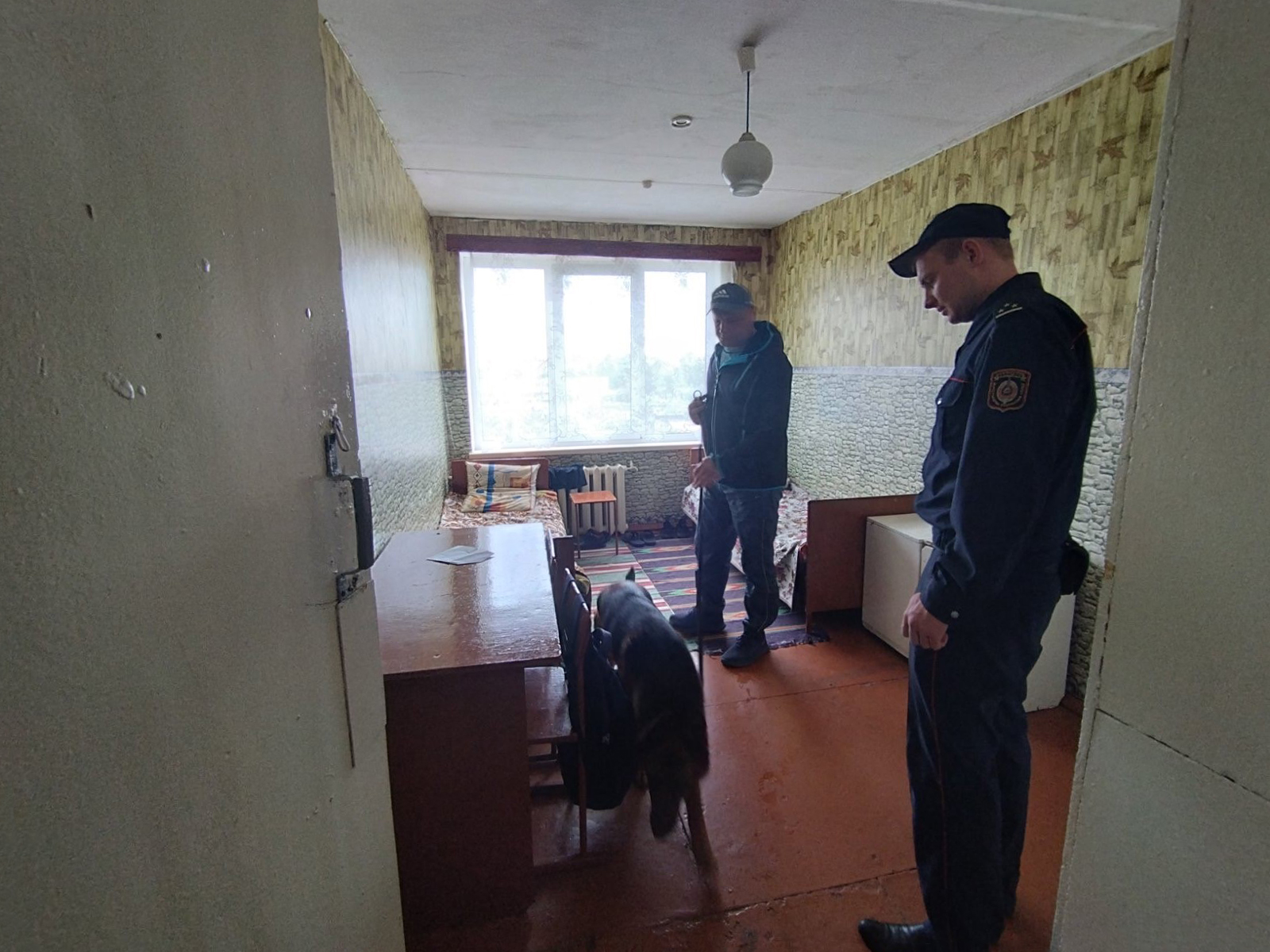 Рейд на выявление и хранение запрещённых веществ фото 1