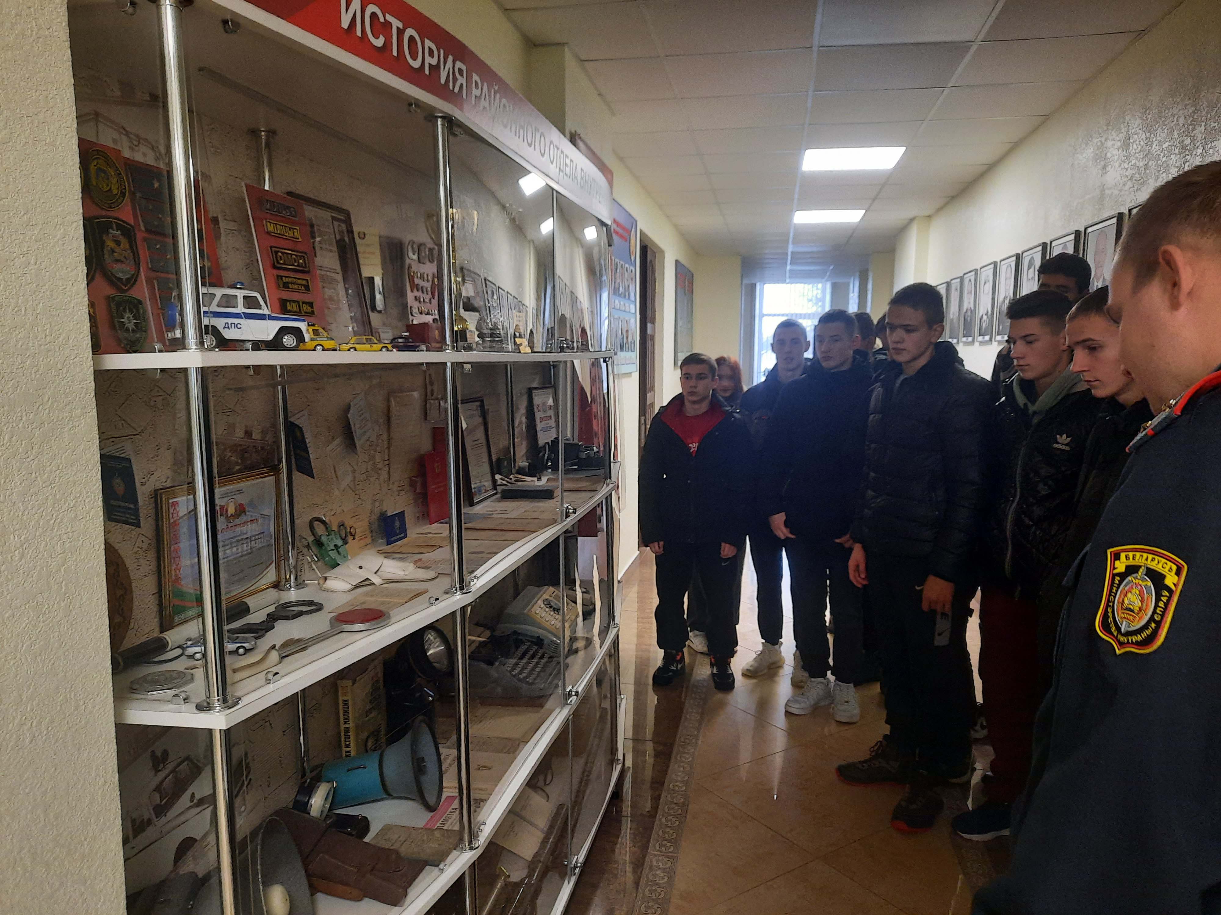 Экскурсия в Столинский РОВД фото 5