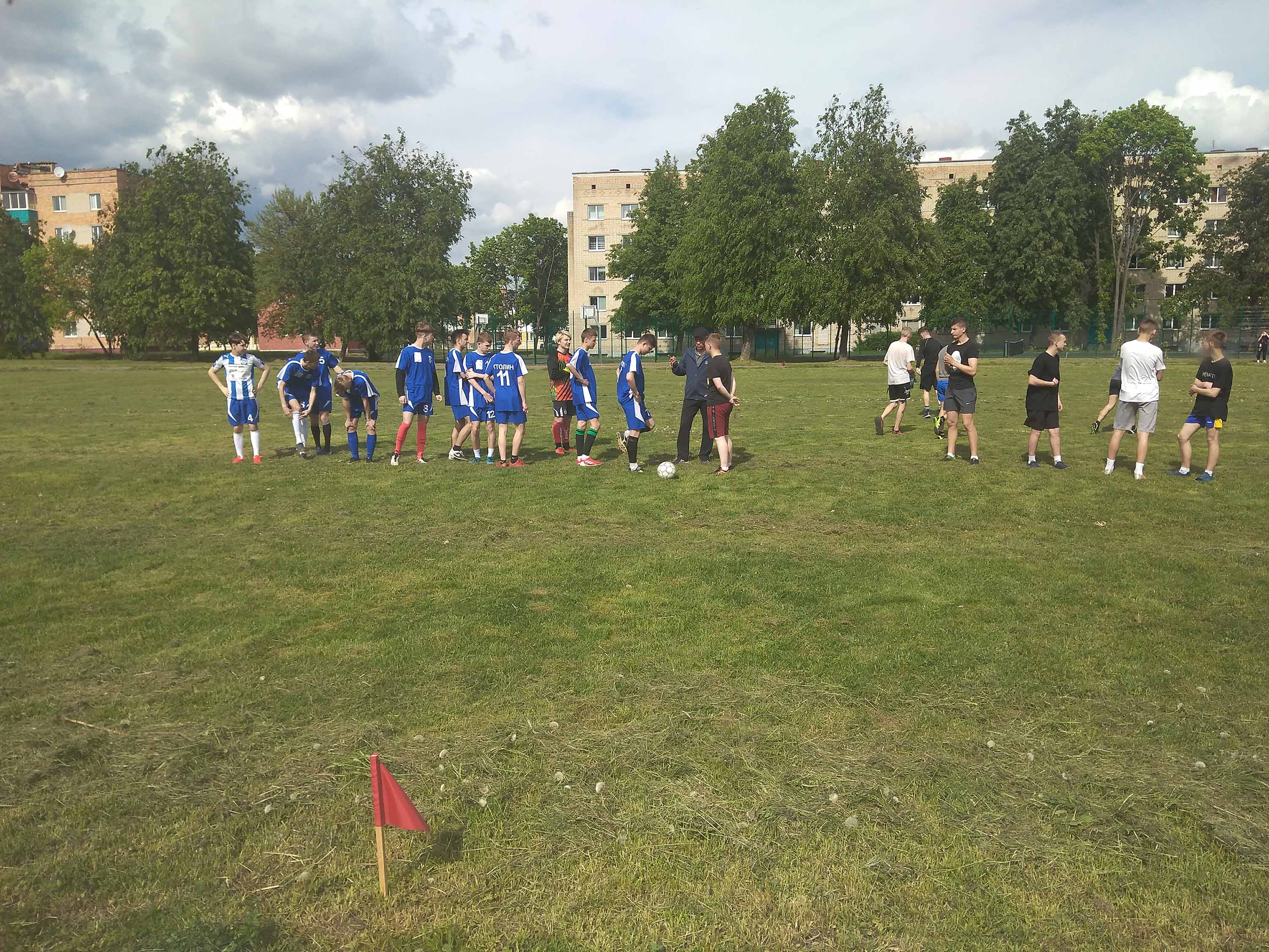 Товарищеская встреча с командой Столинского государственного аграрно-экономического колледжа фото 1