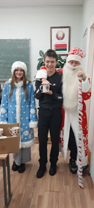 Новогодняя лотерея фото 7