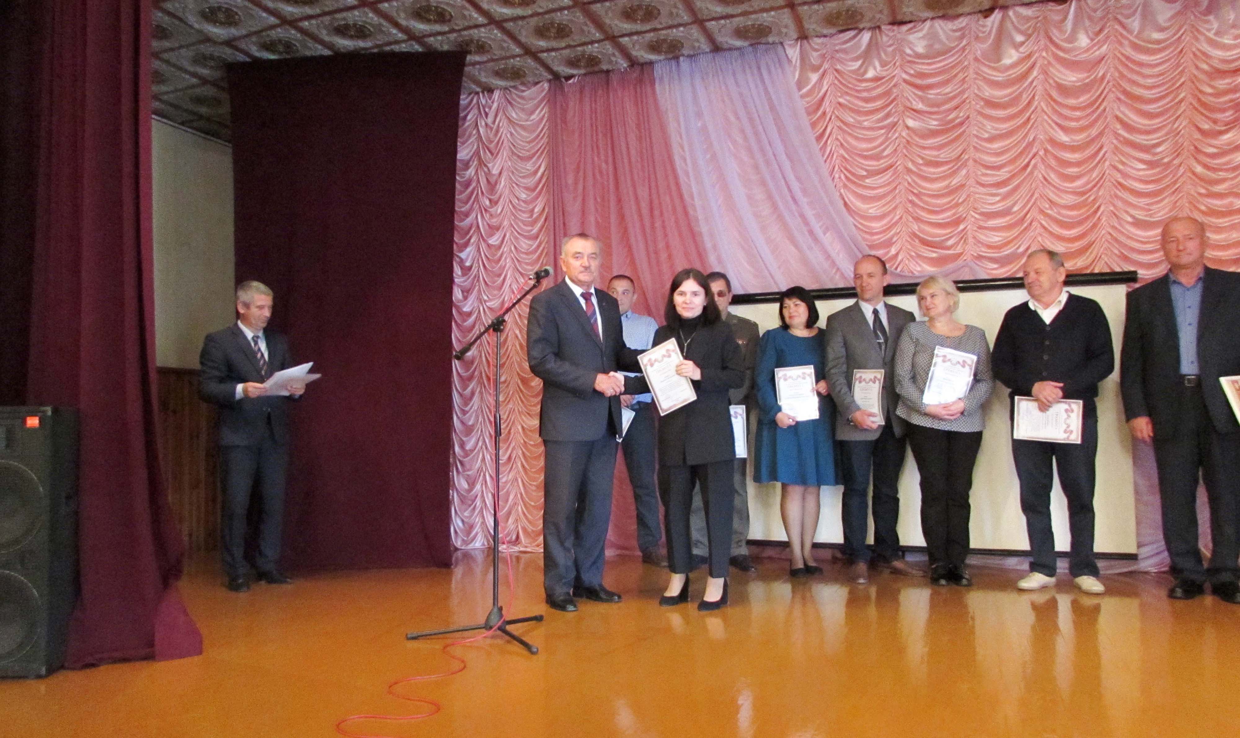 Торжественное собрание работников фото 3