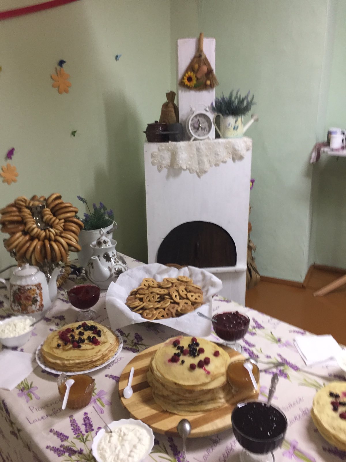 Конкурсно-развлекательная программа, посвящённая Масленице фото 1