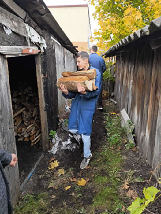 Оказание помощи инвалиду фото 2