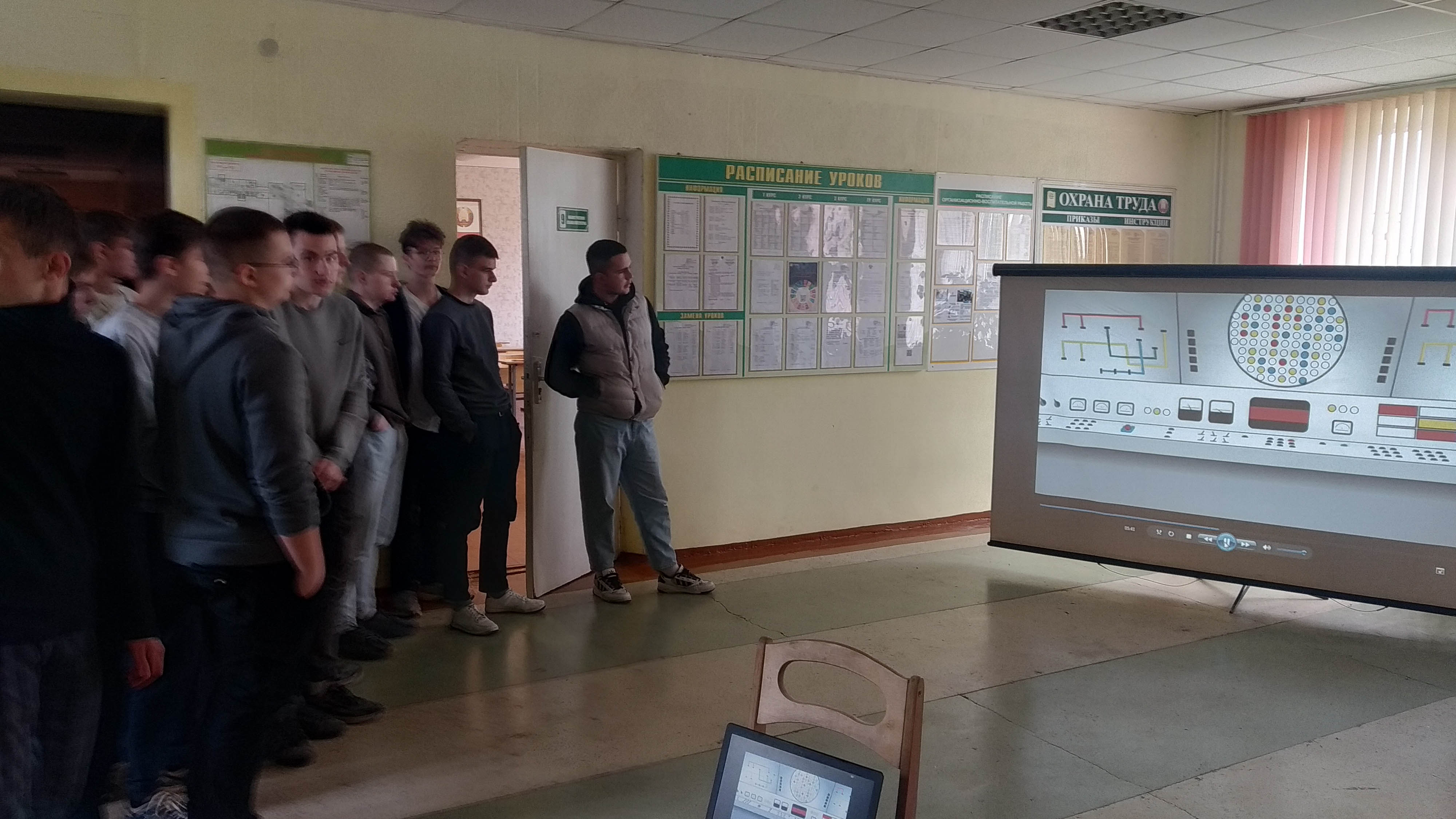 Республиканская декада общественно-патриотических дел Чернобыль. Сохраняя память... фото 8