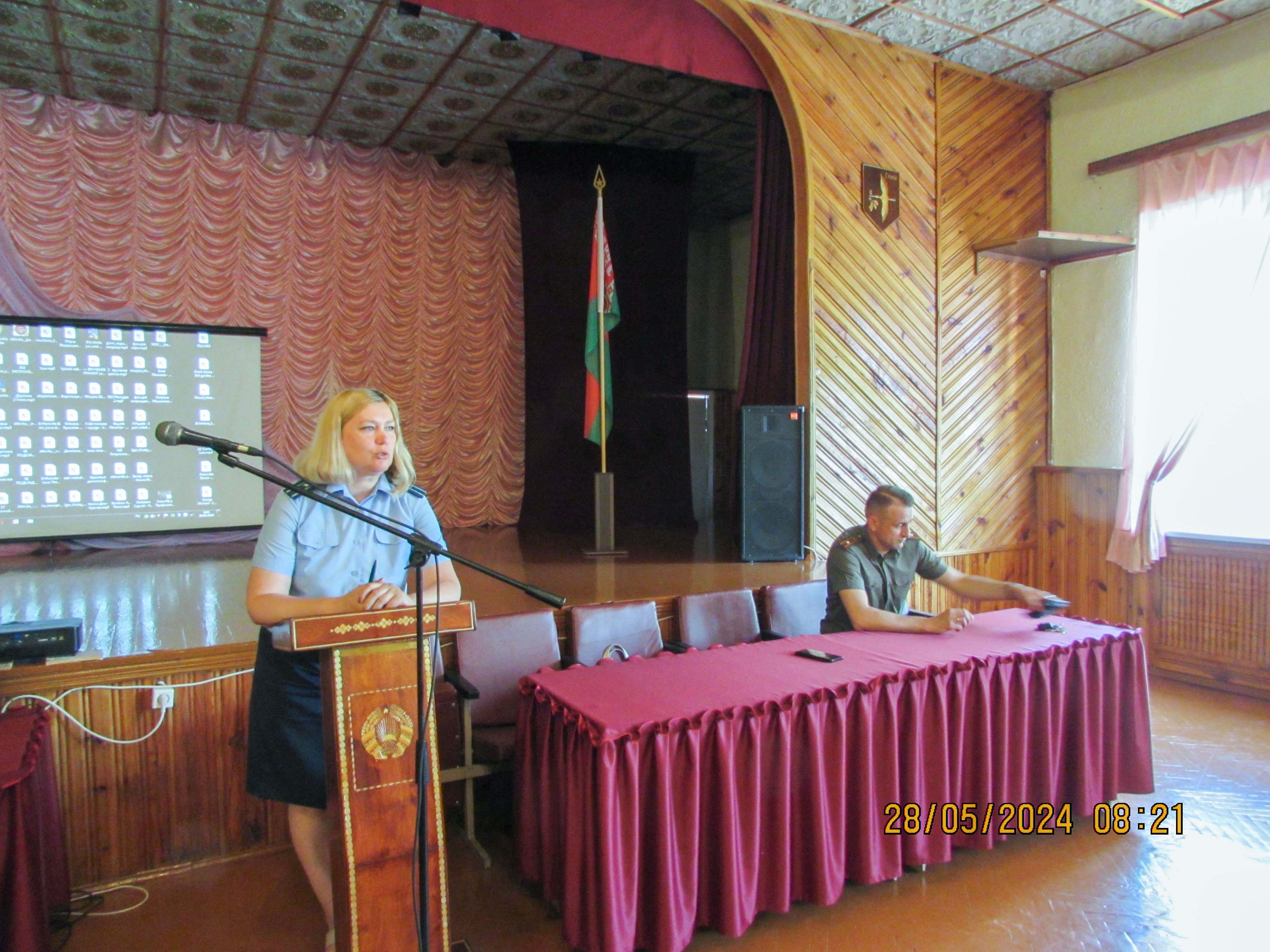 Выступление начальника отделения призыва и старшего помощника прокурора фото 5