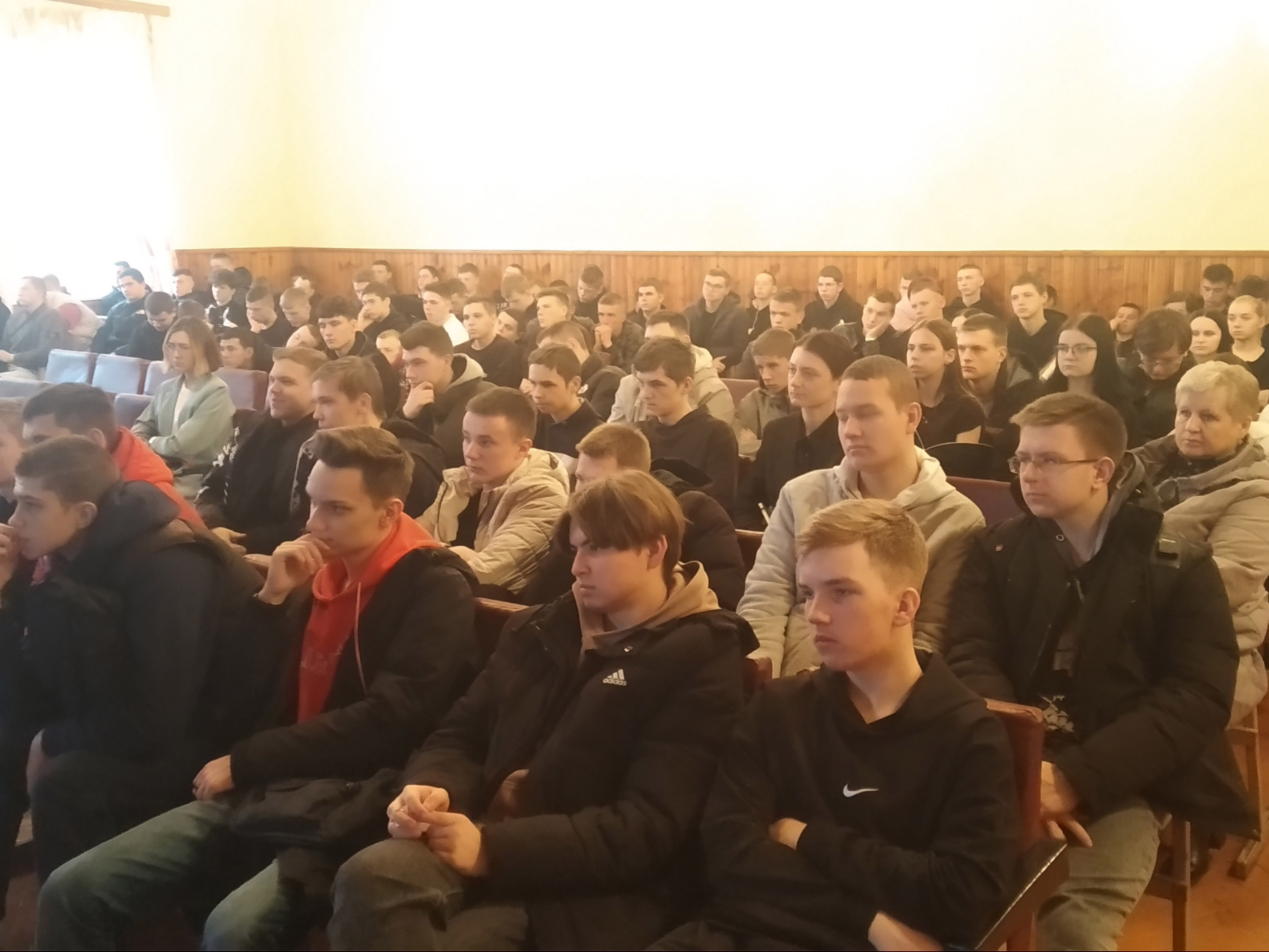 Собрание учащихся Чистота, порядок и ответственность начинается с тебя фото 2