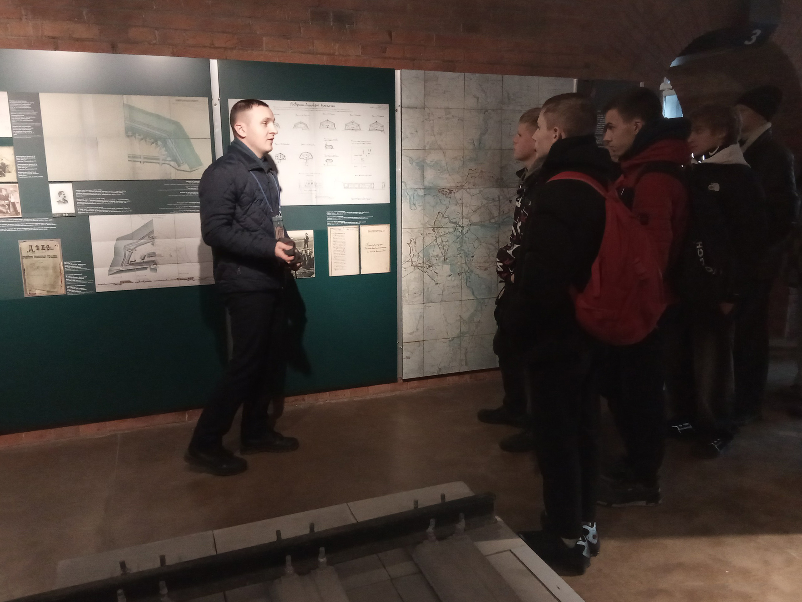 Посещение мемориального комплекса фото 19