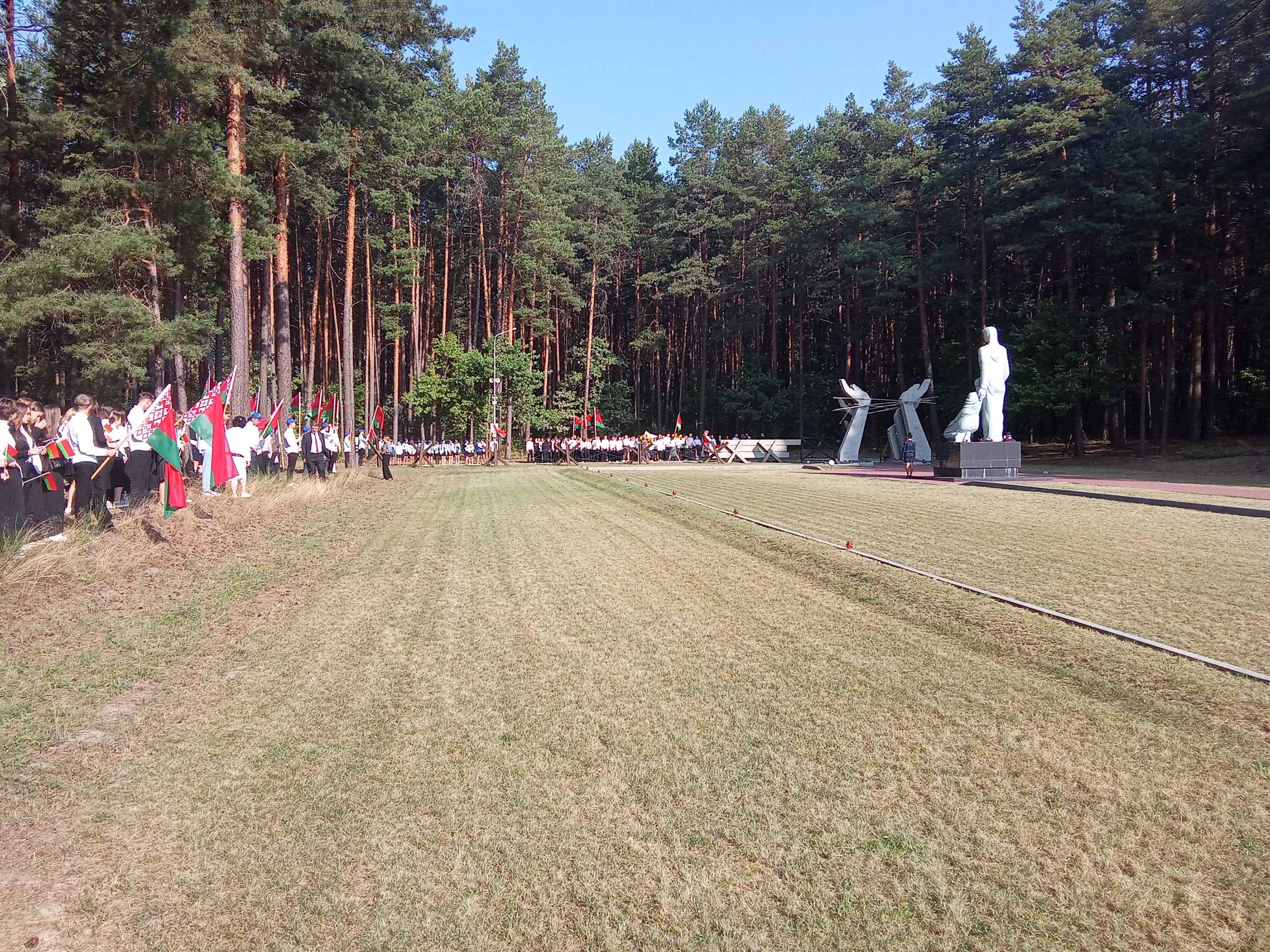 Молодёжный форум, посвящённый дню Единения белорусского народа фото 3