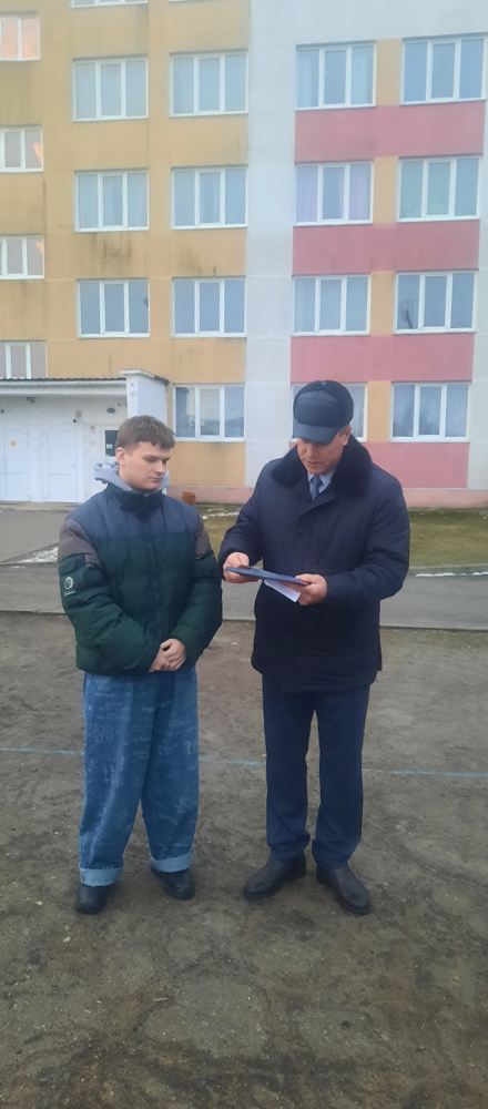 Линейка награждения победителей конкурса плакатов фото 5